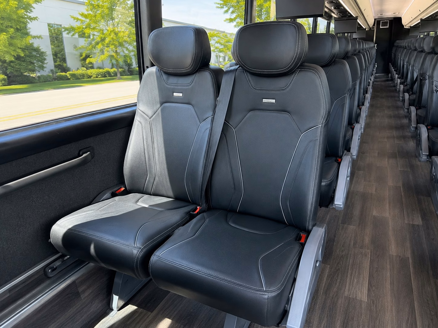 guest shuttle services between moreno valley hotels and wedding venues